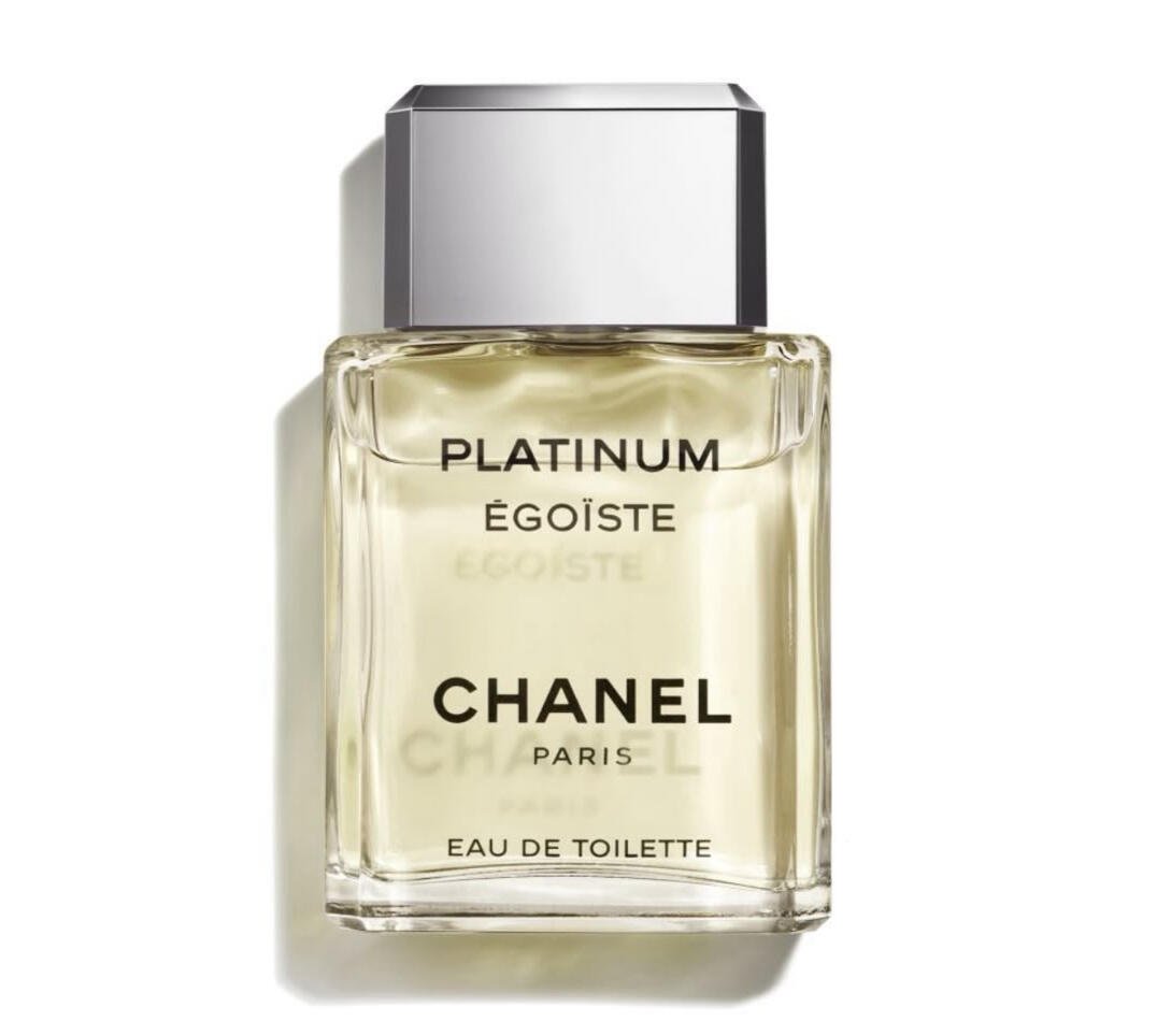 PLATINUM ÉGOÏSTE Eau de Toilette Family Woody • Floral • Aromatic Occasion Day & Evening Season Spring • Summer • Autumn Longevity Long-lasting Projection Moderate to Strong Olfactory Notes Top Lavender • Rosemary • Neroli • Petitgrain Heart Gerani