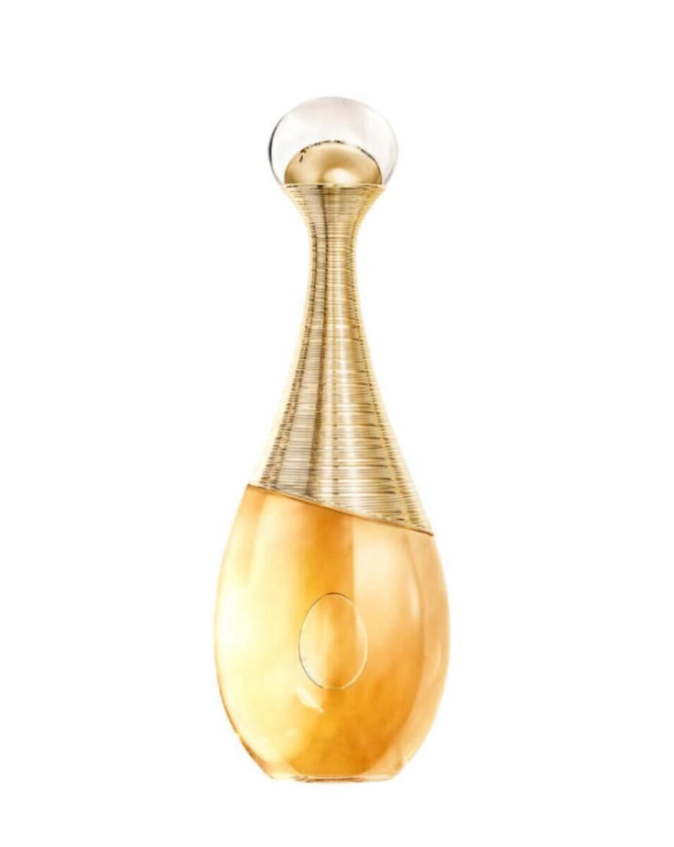 J'adore L'Or Family Floral • Amber Occasion Evening • Special Occasions Season Autumn • Winter Longevity Exceptional Projection Strong Olfactory Notes Top Orange Blossom Heart Centifolia Rose • Jasmine Grandiflorum Base Vanilla • Tonka Bean Signa