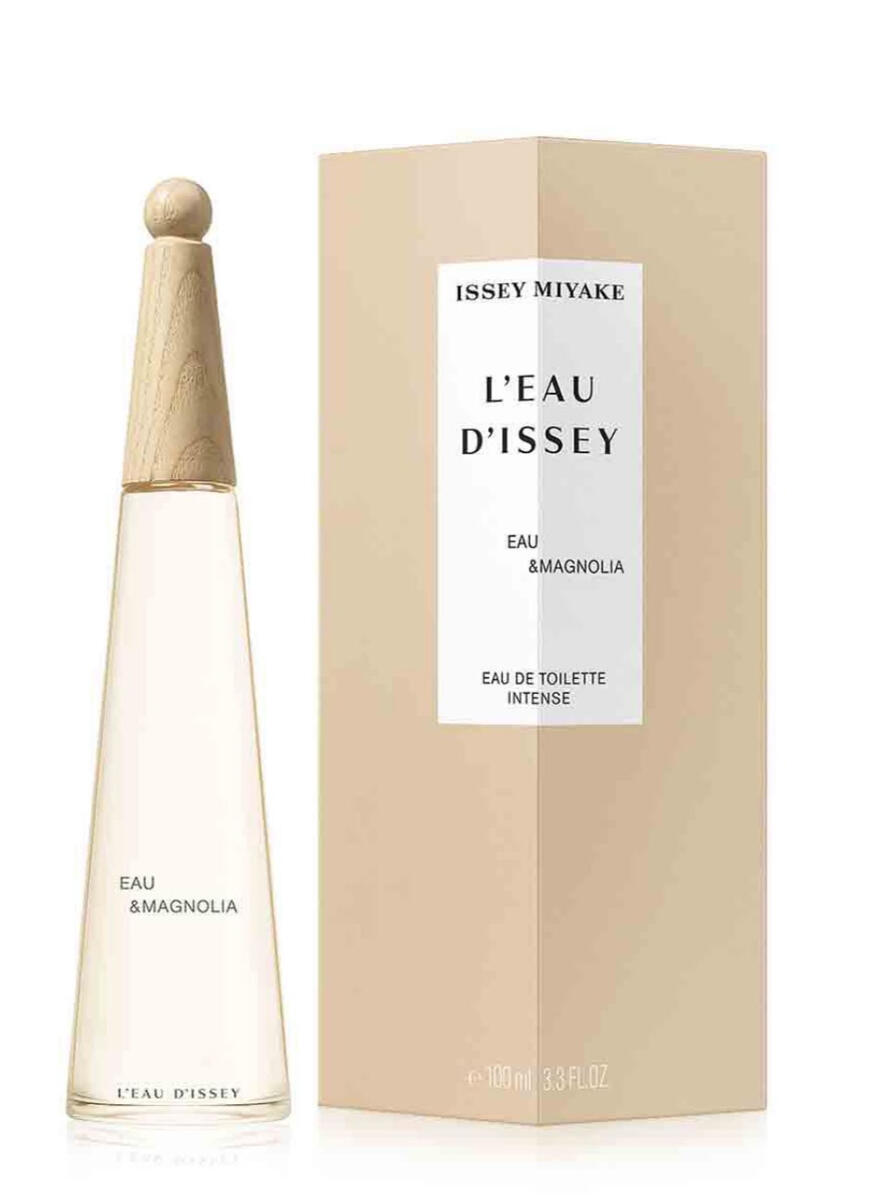 L'Eau d'Issey Eau & Magnolia Family Floral • Aquatic Occasion Daytime Season Spring • Summer Longevity Moderate Projection Soft to Moderate Olfactory Notes Top Rose Heart White Magnolia Base Precious Woods Signature Elegant, pure and effortlessly
