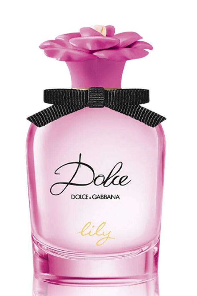 Dolce Lily Family Floral • Fruity Occasion Daytime Season Spring • Summer Longevity Moderate Projection Moderate Olfactory Notes Top Passion Fruit • Lemon Heart Pink Lily • Rose Base Musk • Sandalwood Signature Fresh, vibrant and full of optimism