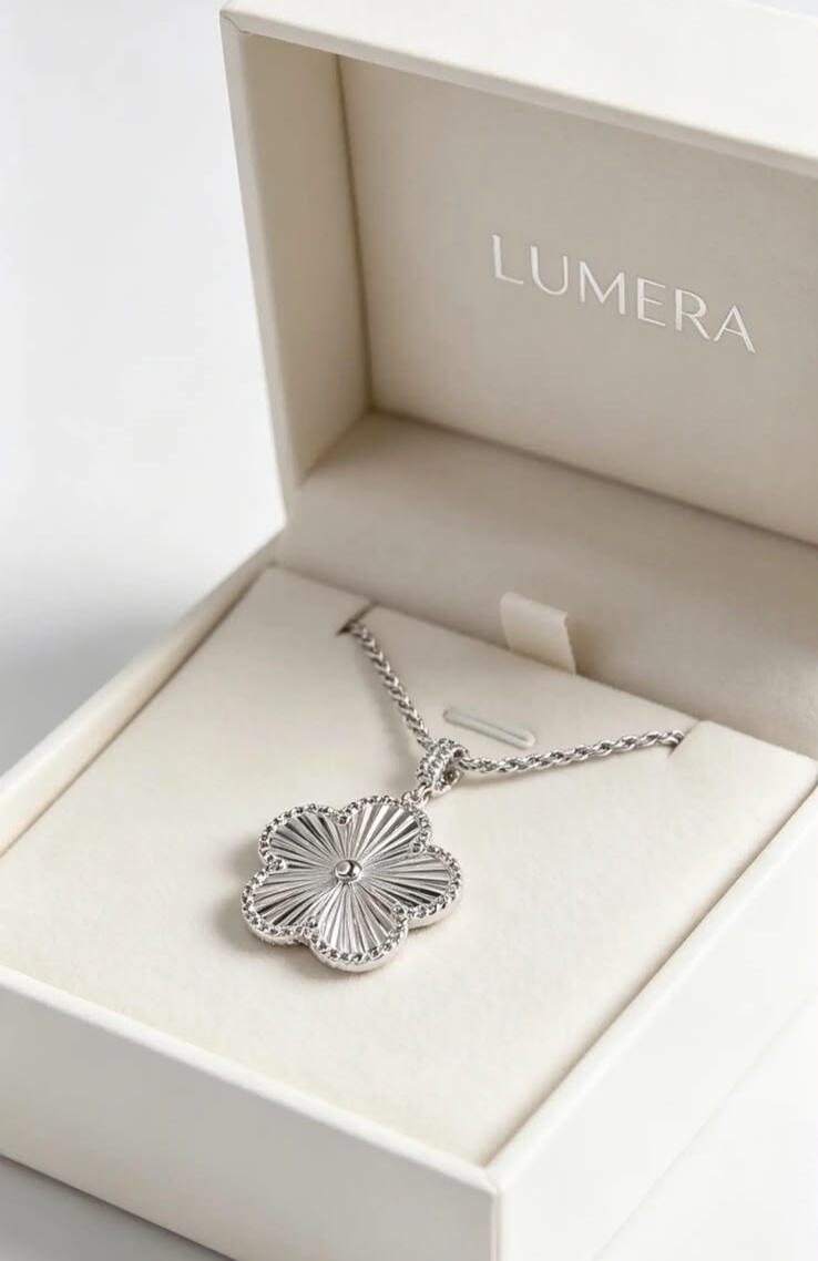 LUMERA DOORWAY LOGO